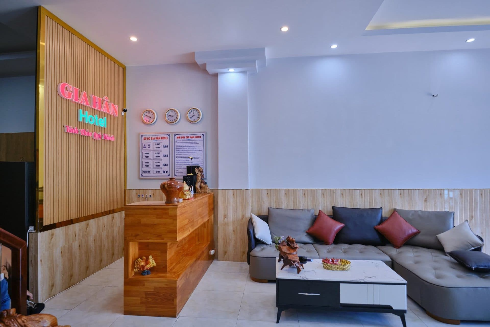 GIA HÂN HOTEL